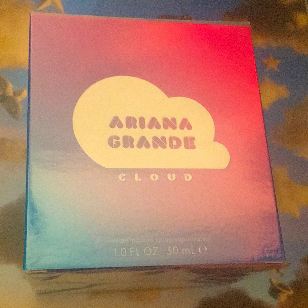 Ariana Grande Cloud Perfume Fragrance EDP Eau de Parfum  Spray New & Sealed NWT